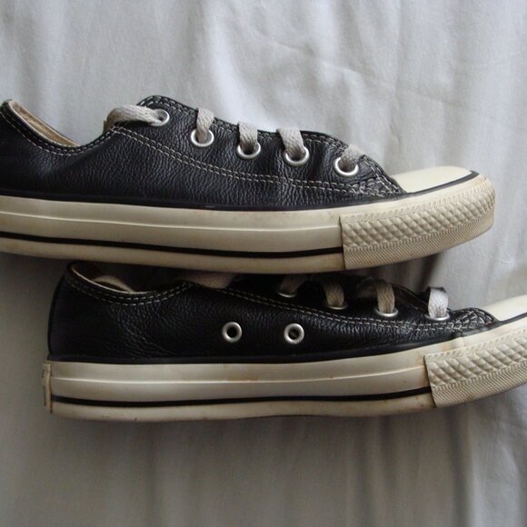 CONVERSE Black LEATHER Low Top TENNIS Shoes UNISEX Sz M4 W6 EUR 36.5 - Picture 3 of 8